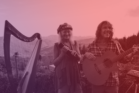 Christine et Thierry Lutz à la harpe et à la guitare