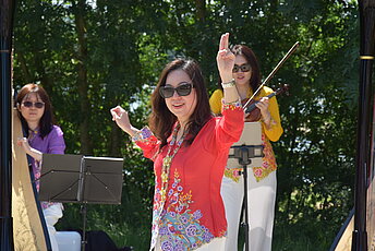 Ensemble Rave Mosaic (Singapour)